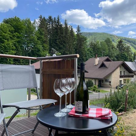 Garage Harrachov Lägenhet Exteriör bild