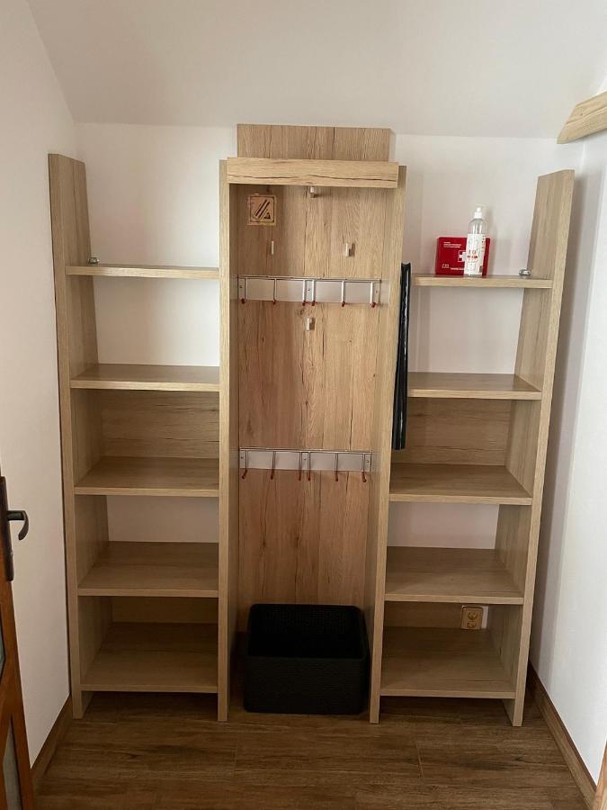 Garage Harrachov Lägenhet Exteriör bild
